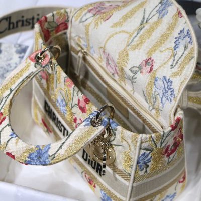 Alternative view of Replica Dior Aaa-Flowers Medium Lady D-Lite Bag M0565/Embroidery