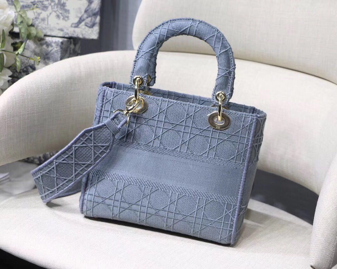 Replica Dior Medium Lady D-Lite Bag M0565/Embroidered Logo - Image 3
