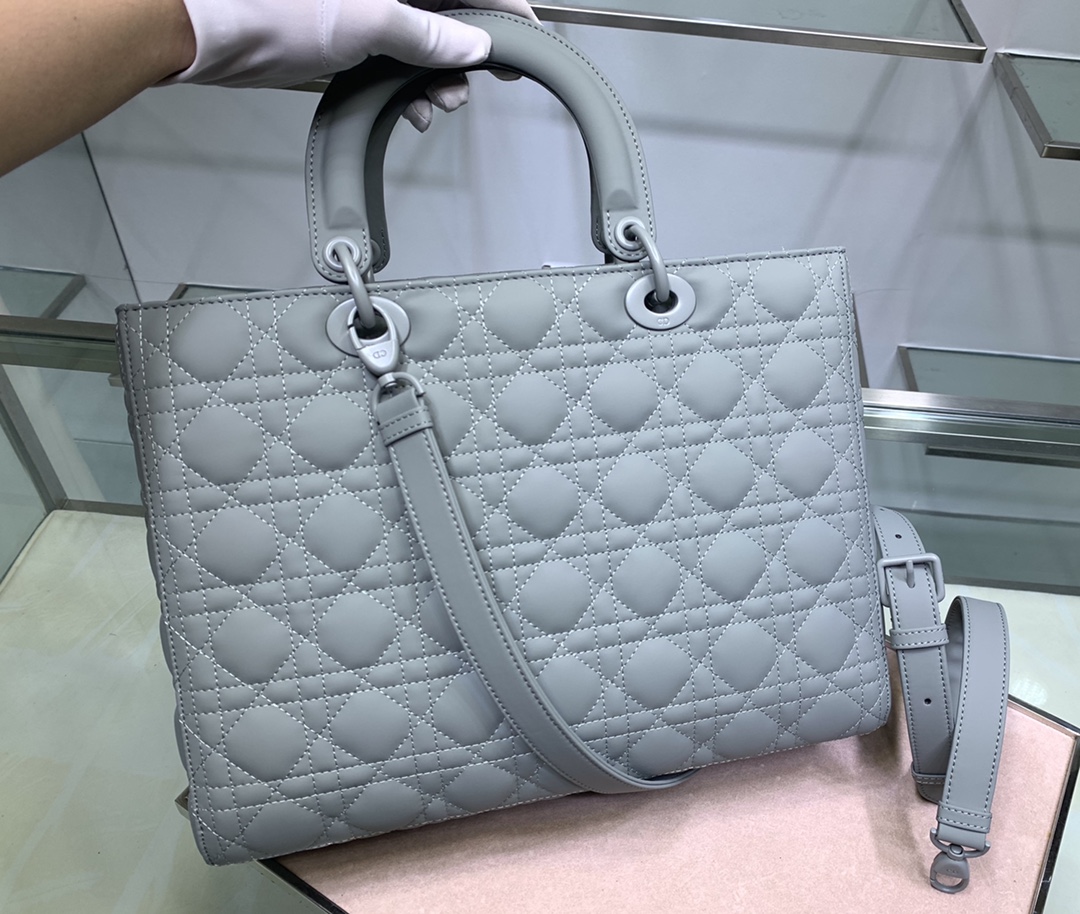 Replica Dior Aaa-Large Lady D Bag - Image 6
