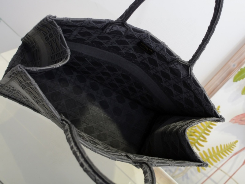 Replica Dior Aaa-Embroidery Book Tote 41.5×35 - Image 2