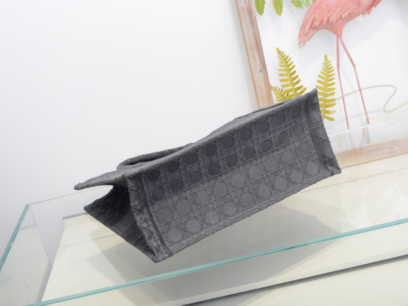 Replica Dior Aaa-Embroidery Book Tote 41.5×35 - Image 5