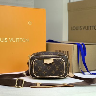 Alternative view of Replica Louis Vuitton Taigarama Outdoor Pouch Brown/Black