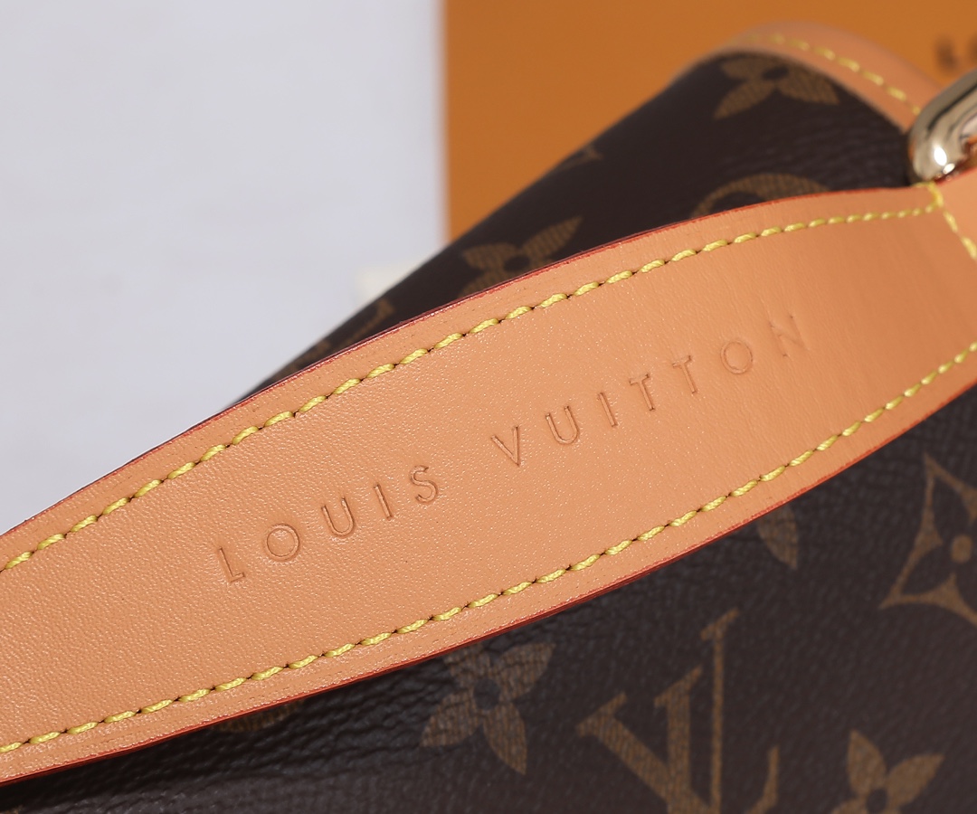 Replica Louis Vuitton Tikal Pm Brown Monogram Shoulder Bag - Image 6