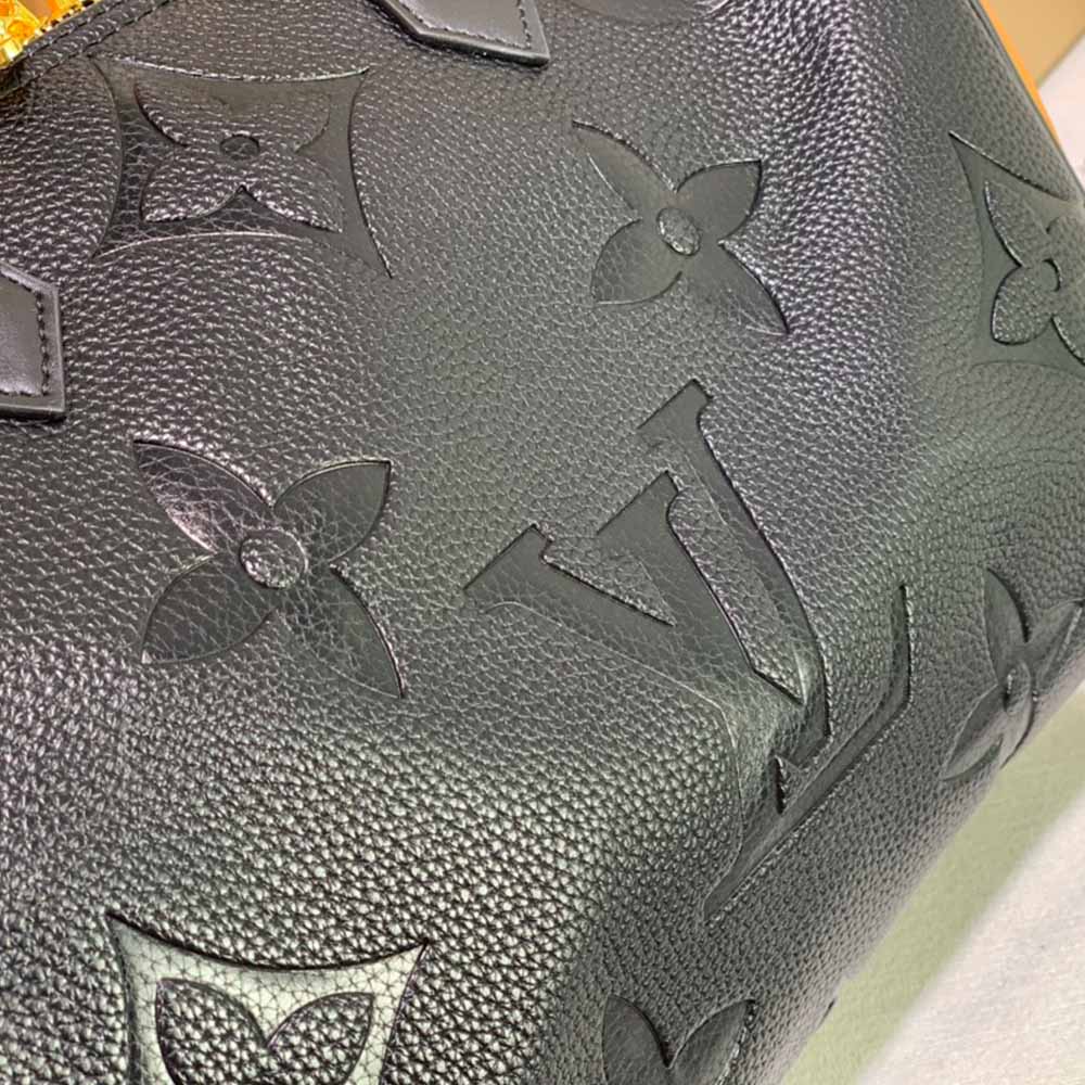 Replica Louis Vuitton Leopard Speedy Bandouliere 30/ Embossed - Image 7