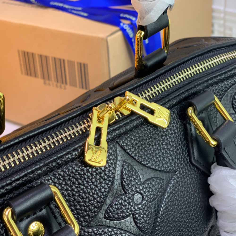 Replica Louis Vuitton Leopard Speedy Bandouliere 30/ Embossed - Image 8