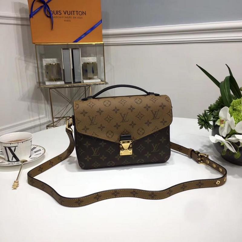 Replica Louis Vuitton Pochette Metis M44875 - Image 10