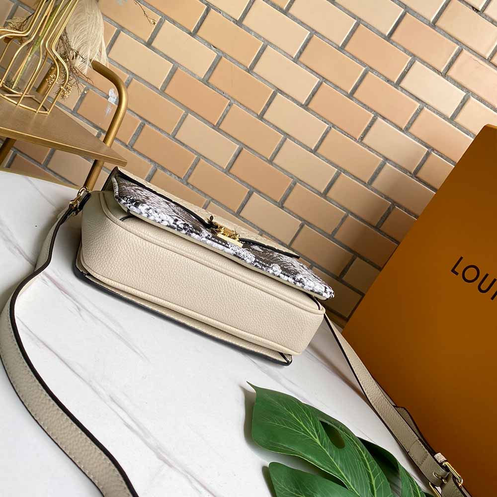 Replica Louis Vuitton Pochette Metis M40780 Beige/Pink/Black/Navy/Red - Image 6