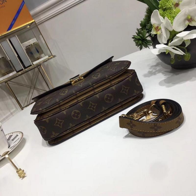 Replica Louis Vuitton Pochette Metis M44875 - Image 6
