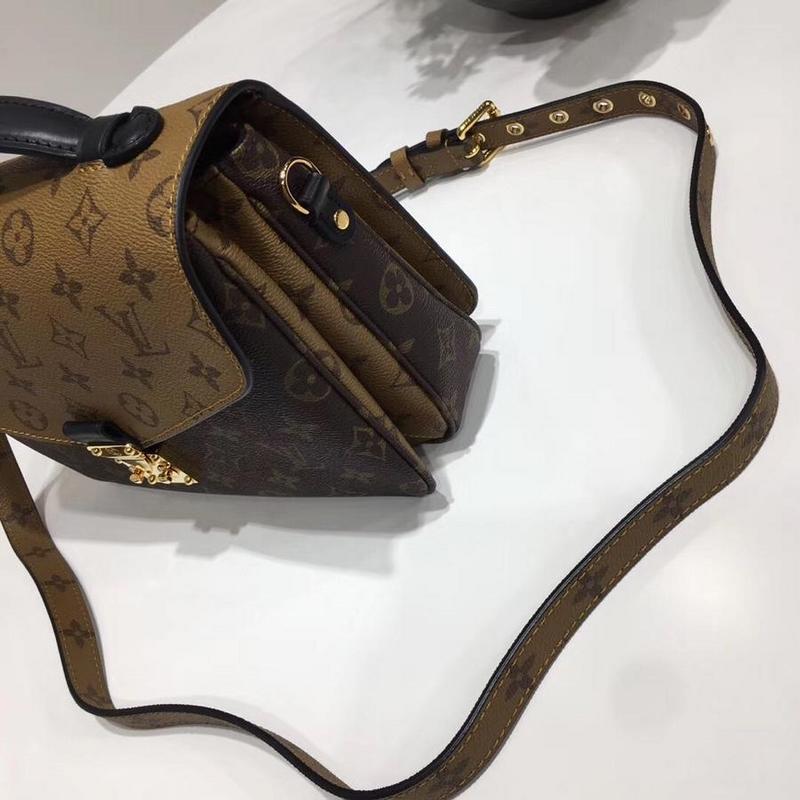 Replica Louis Vuitton Pochette Metis M44875 - Image 7