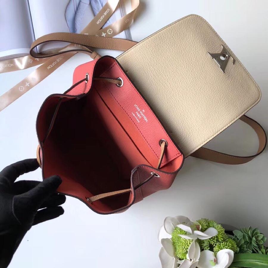 Replica Louis Vuitton Aaa-Lockme Backpack M41815 - Image 5