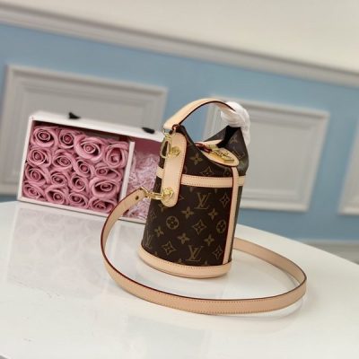 Alternative view of Replica Louis Vuitton Duffle Bag M43587
