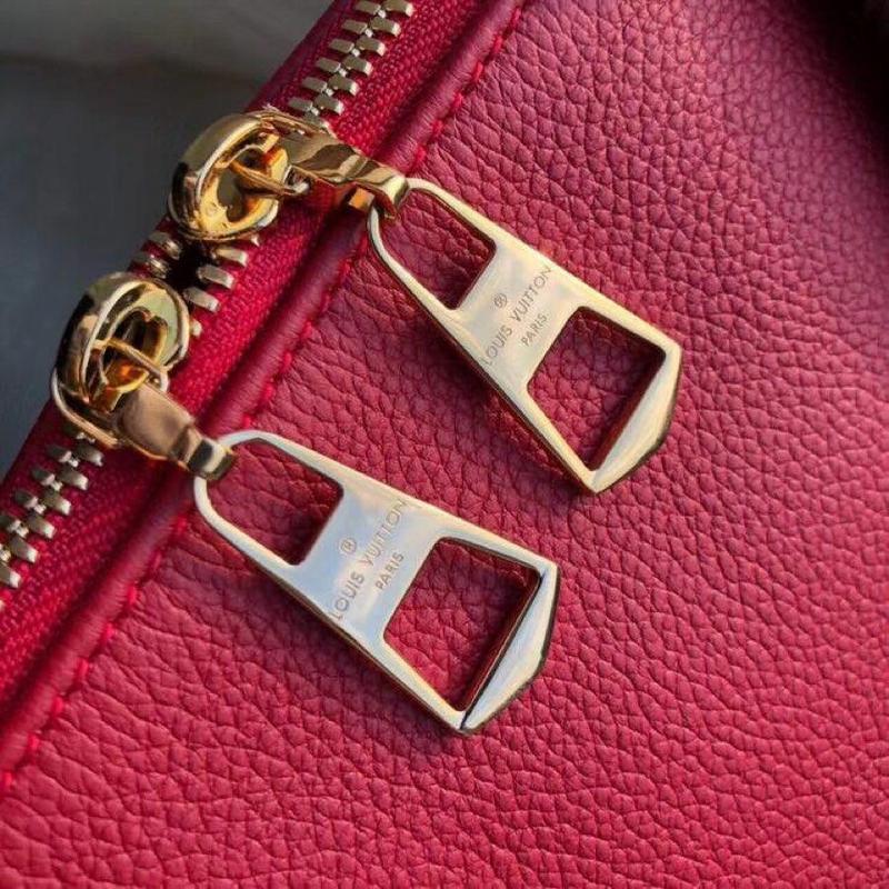 Replica Louis Vuitton V Tote Mm M43949 - Image 3