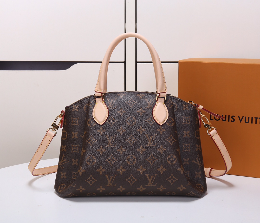 Replica Louis Vuitton Aaa- Rivoli Pm Handbag - Image 3