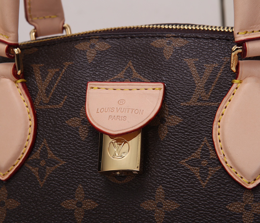 Replica Louis Vuitton Aaa- Rivoli Pm Handbag - Image 4
