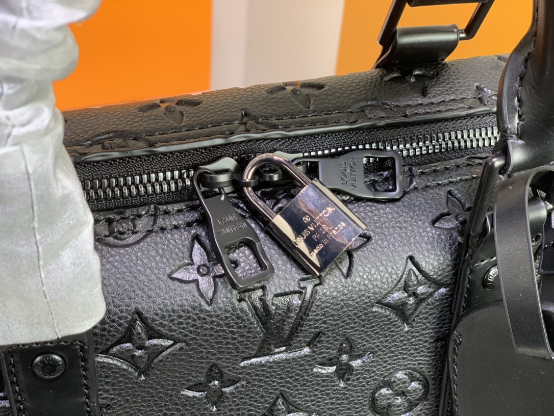 Replica Louis Vuitton Keepall Bandouliere 50 Monogram/Damier - Image 3