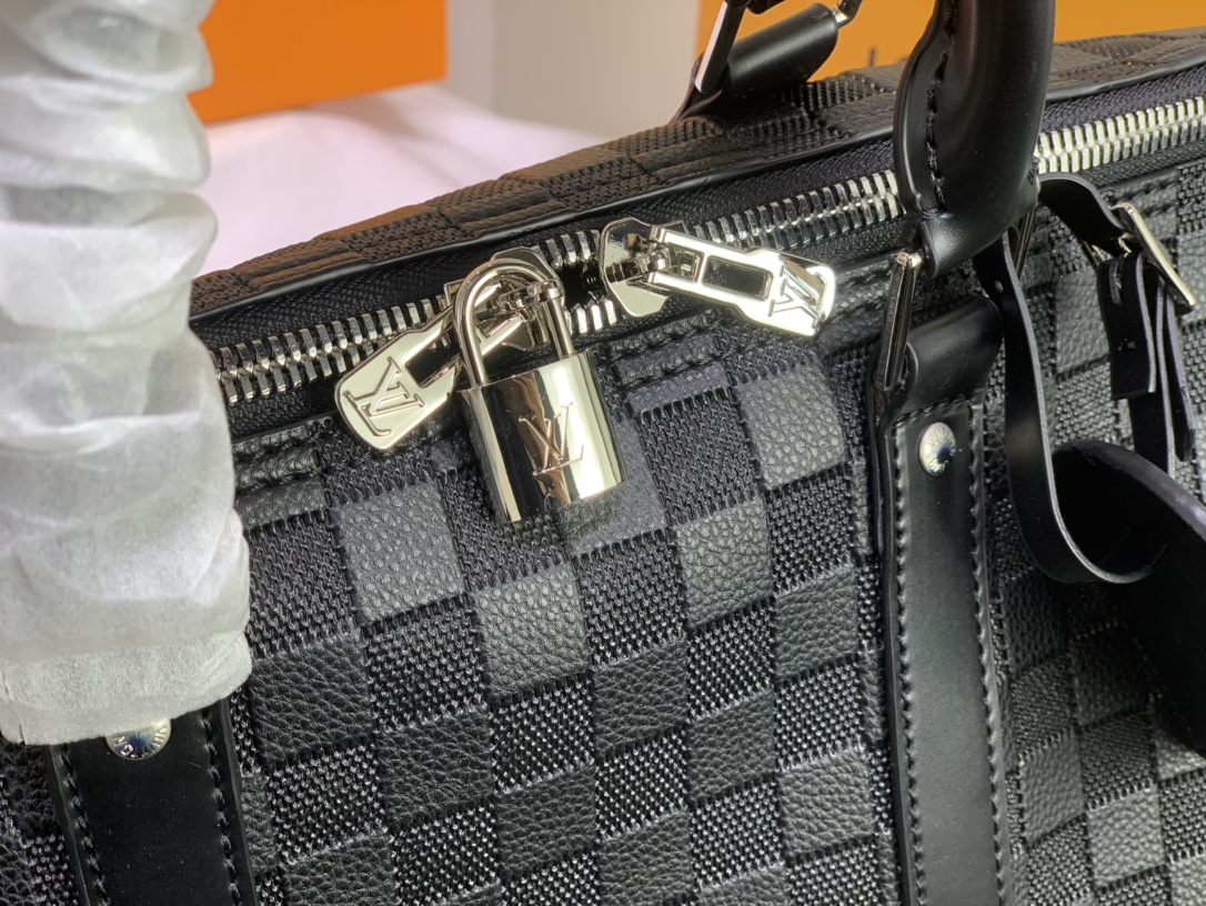 Replica Louis Vuitton Keepall Bandouliere 50 Monogram/Damier - Image 9
