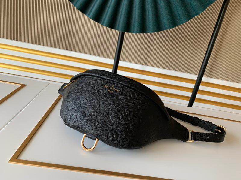 Replica Louis Vuitton Aaa-Monogram Empreinte Bumbag Black/Beige - Image 7