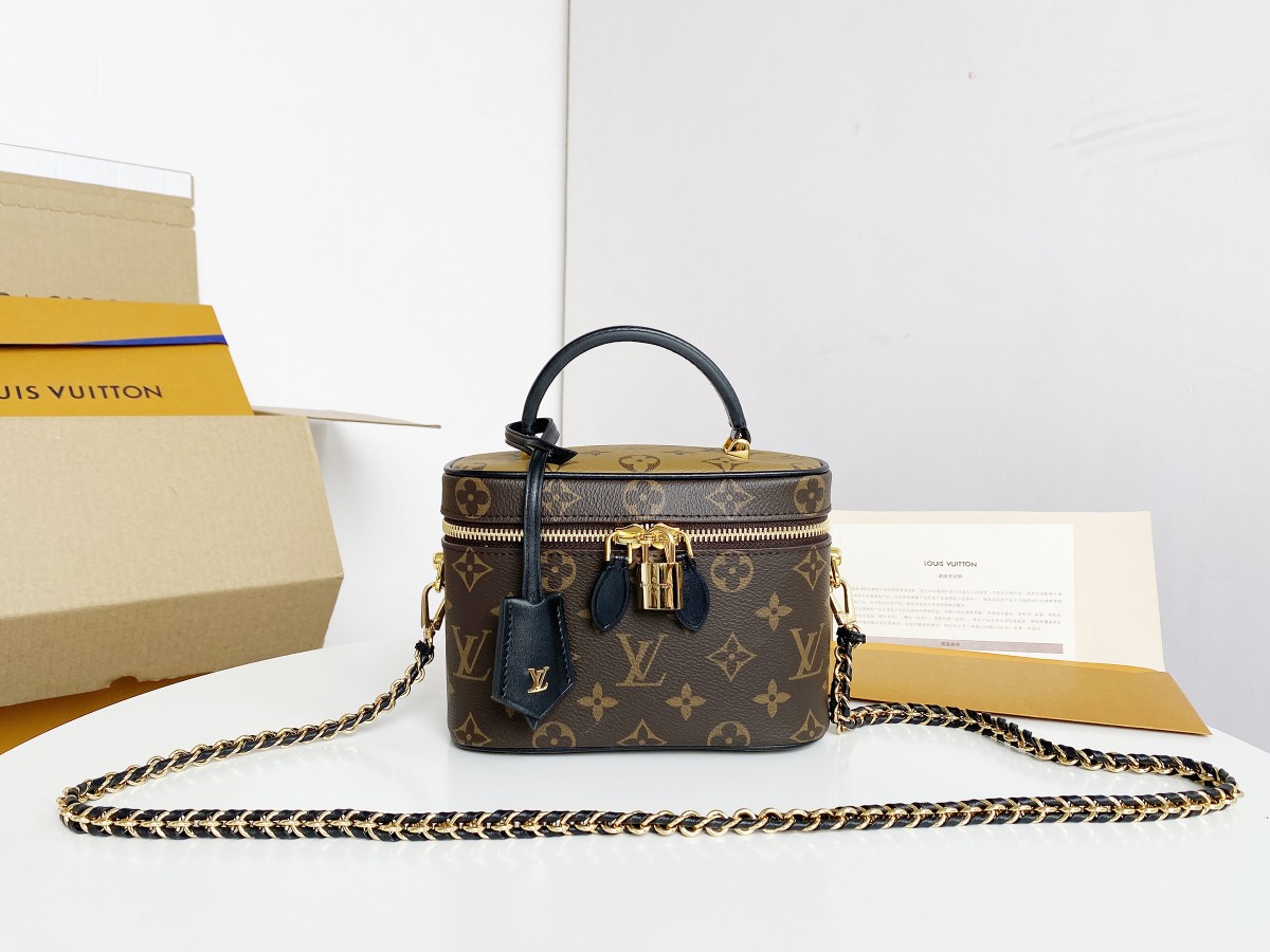 Replica Louis Vuitton Vanity Pm M45165