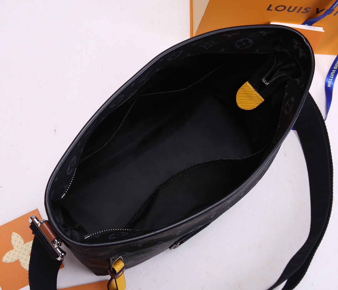 Replica Louis Vuitton Besace Zippee Black/Yellow - Image 9