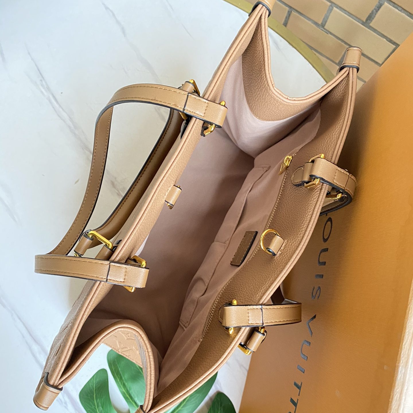 Replica Louis Vuitton Onthego Mm Tote Bag- 6 Styles M45595 - Image 16