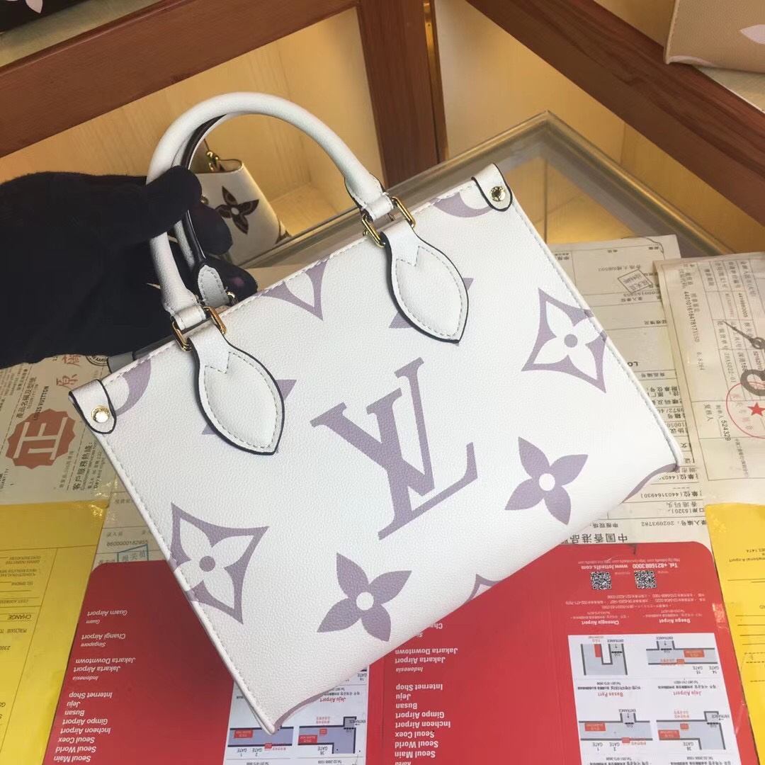 Replica Louis Vuitton Onthego Pm M45659 Black/White/Beige - Image 10