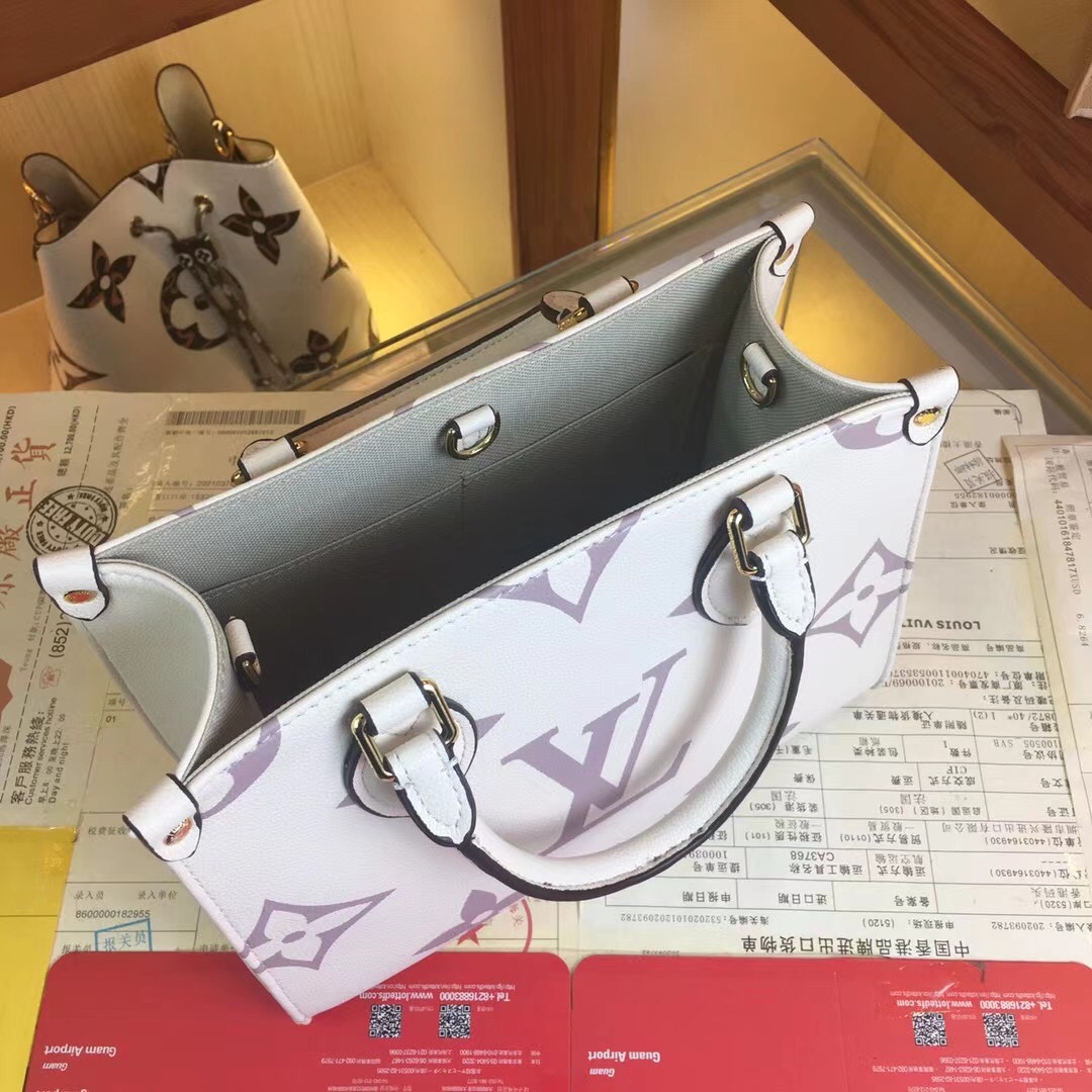 Replica Louis Vuitton Onthego Pm M45659 Black/White/Beige - Image 13
