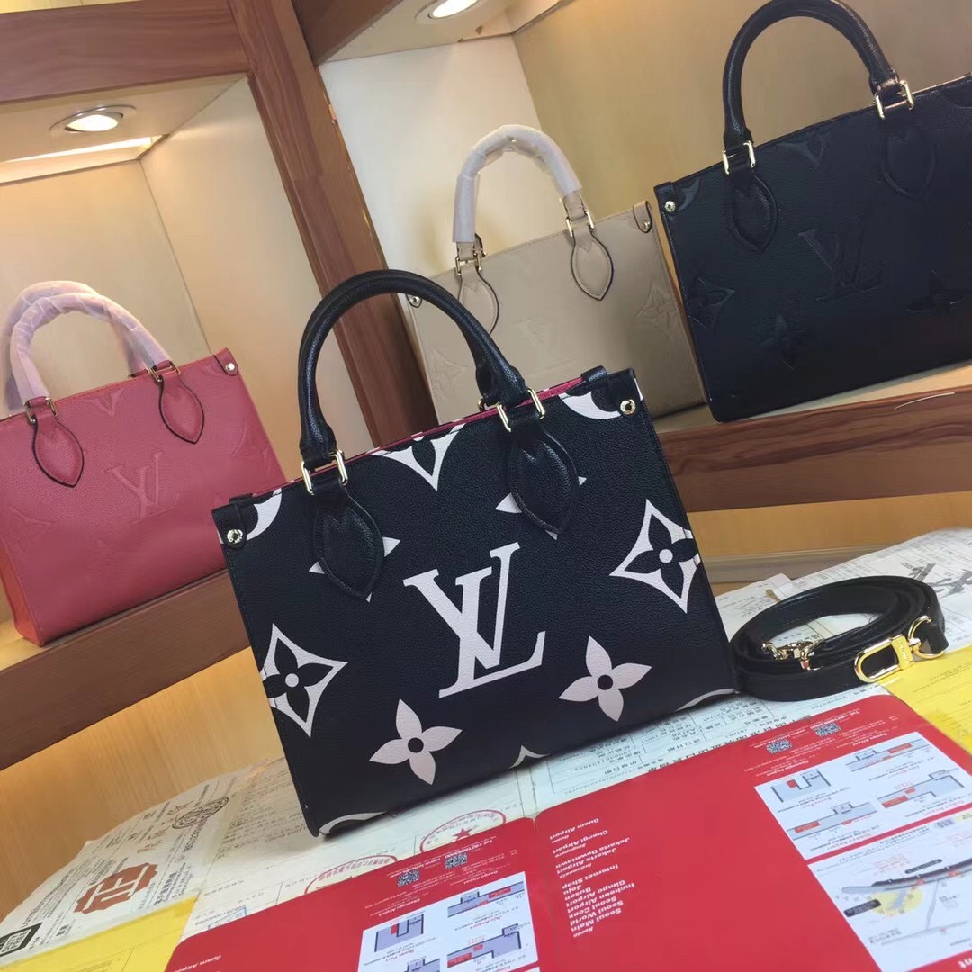 Replica Louis Vuitton Onthego Pm M45659 Black/White/Beige - Image 3