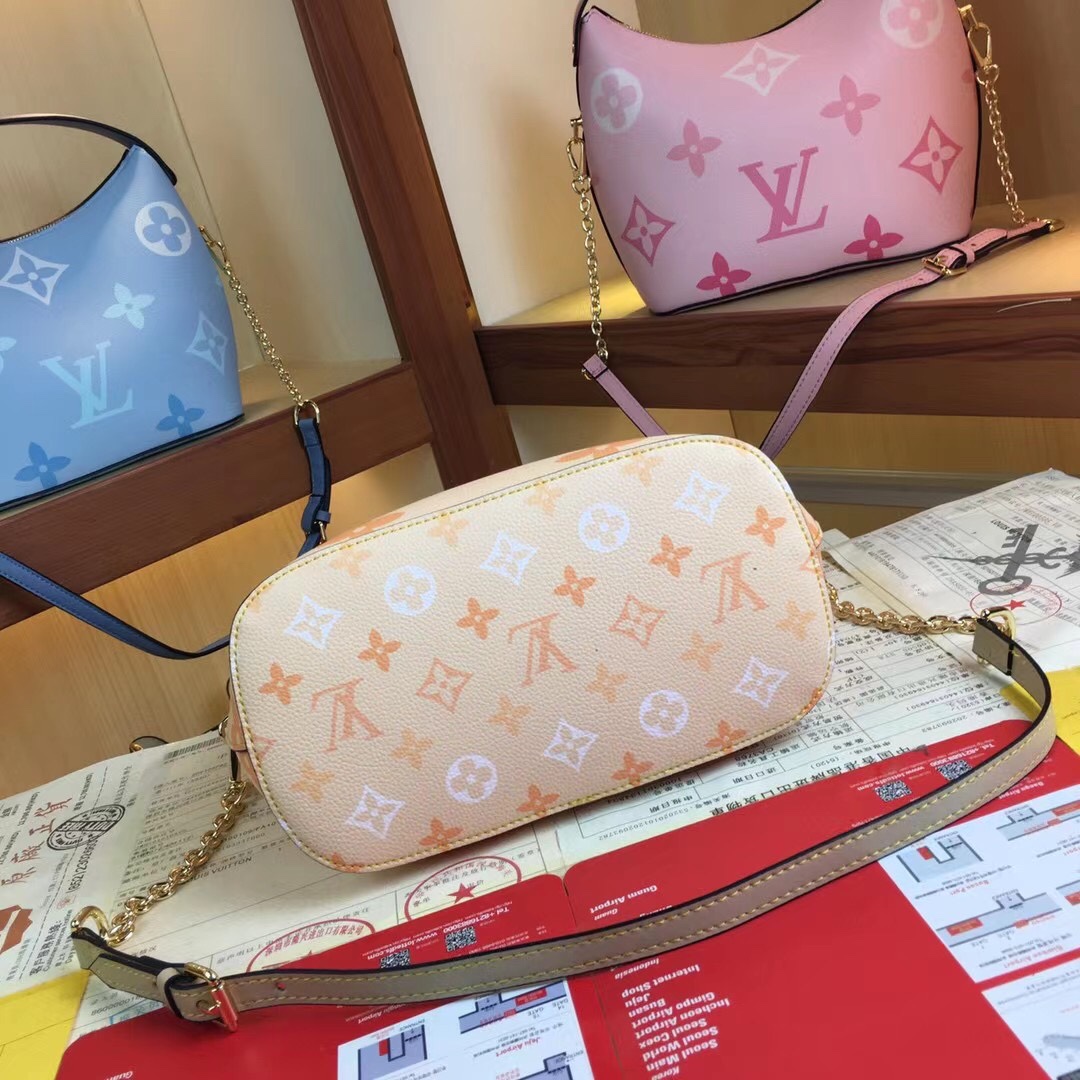 Replica Louis Vuitton Marshmallow Hobo Bag Beige/Pink/Blue - Image 4