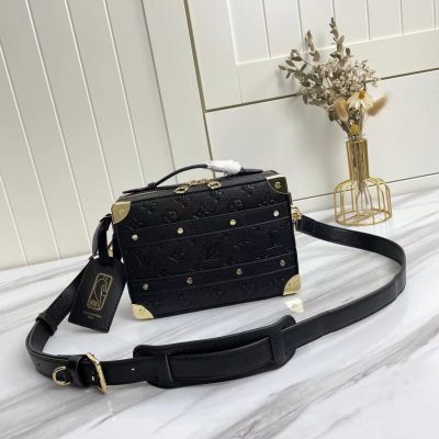 Alternative view of Replica Louis Vuitton Collaboration Handle Trunk
