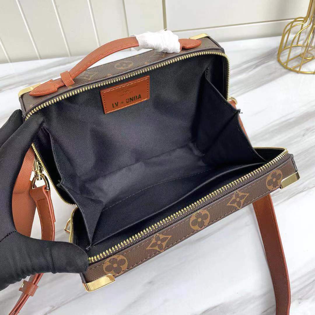 Replica Louis Vuitton Collaboration Handle Trunk - Image 11