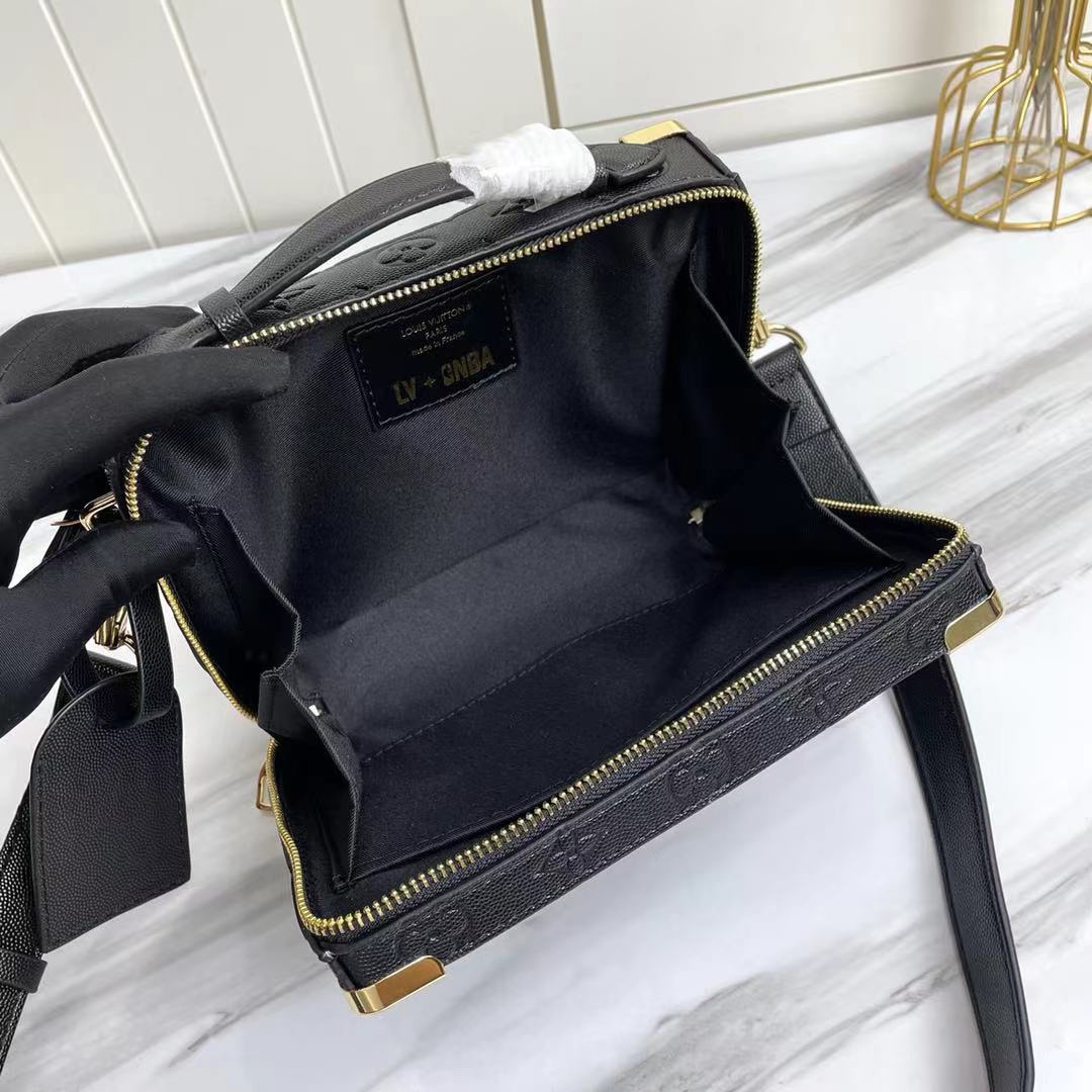 Replica Louis Vuitton Collaboration Handle Trunk - Image 6