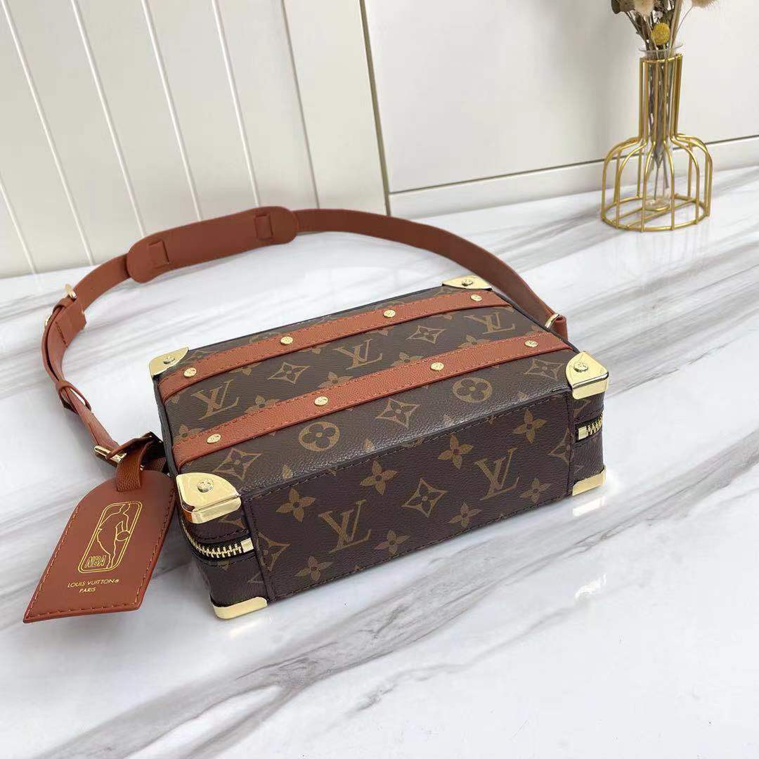 Replica Louis Vuitton Collaboration Handle Trunk - Image 8
