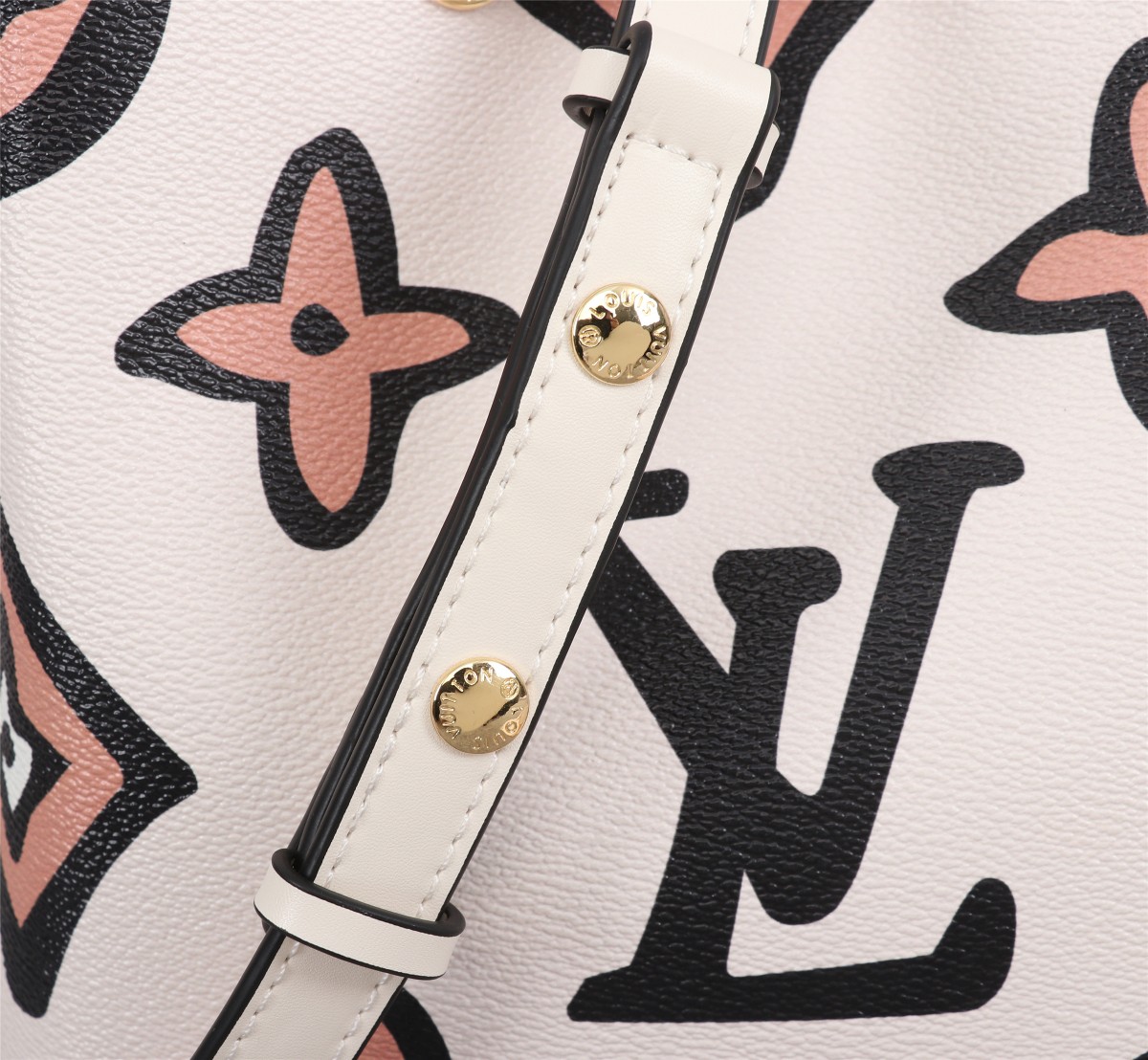 Replica Louis Vuitton Neonoe Mm Bucket Bag Black/White - Image 10