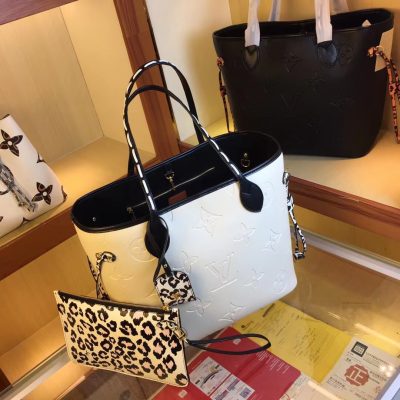 Alternative view of Replica Louis Vuitton Neverfull Mm Tote Black/White