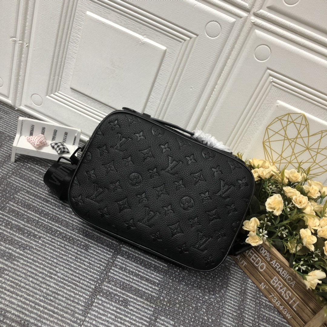 Replica Louis Vuitton S Lock Messenger M45863 - Image 17