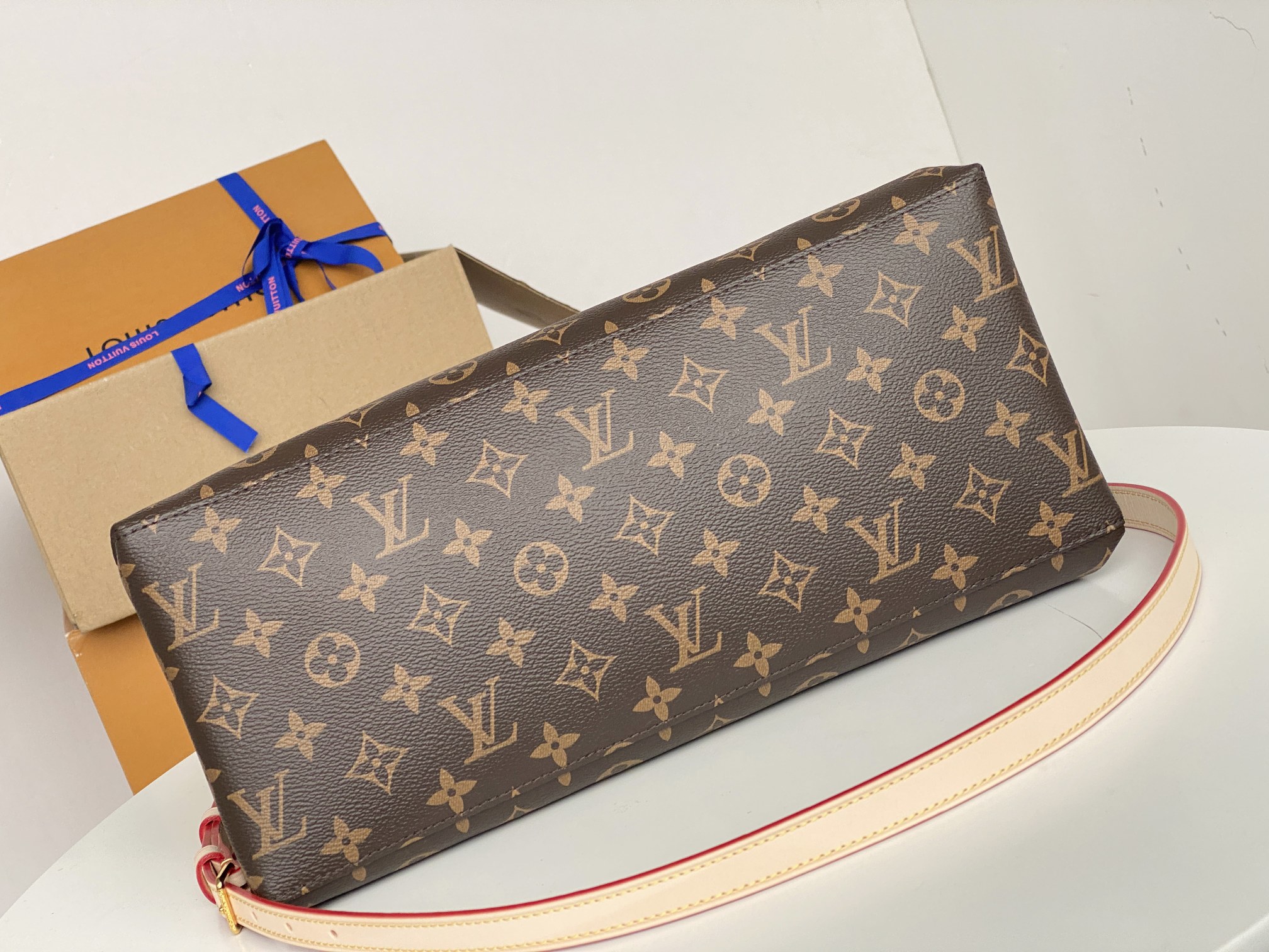 Replica Louis Vuitton Grand Palais/Petit Palais M45900 - Image 4