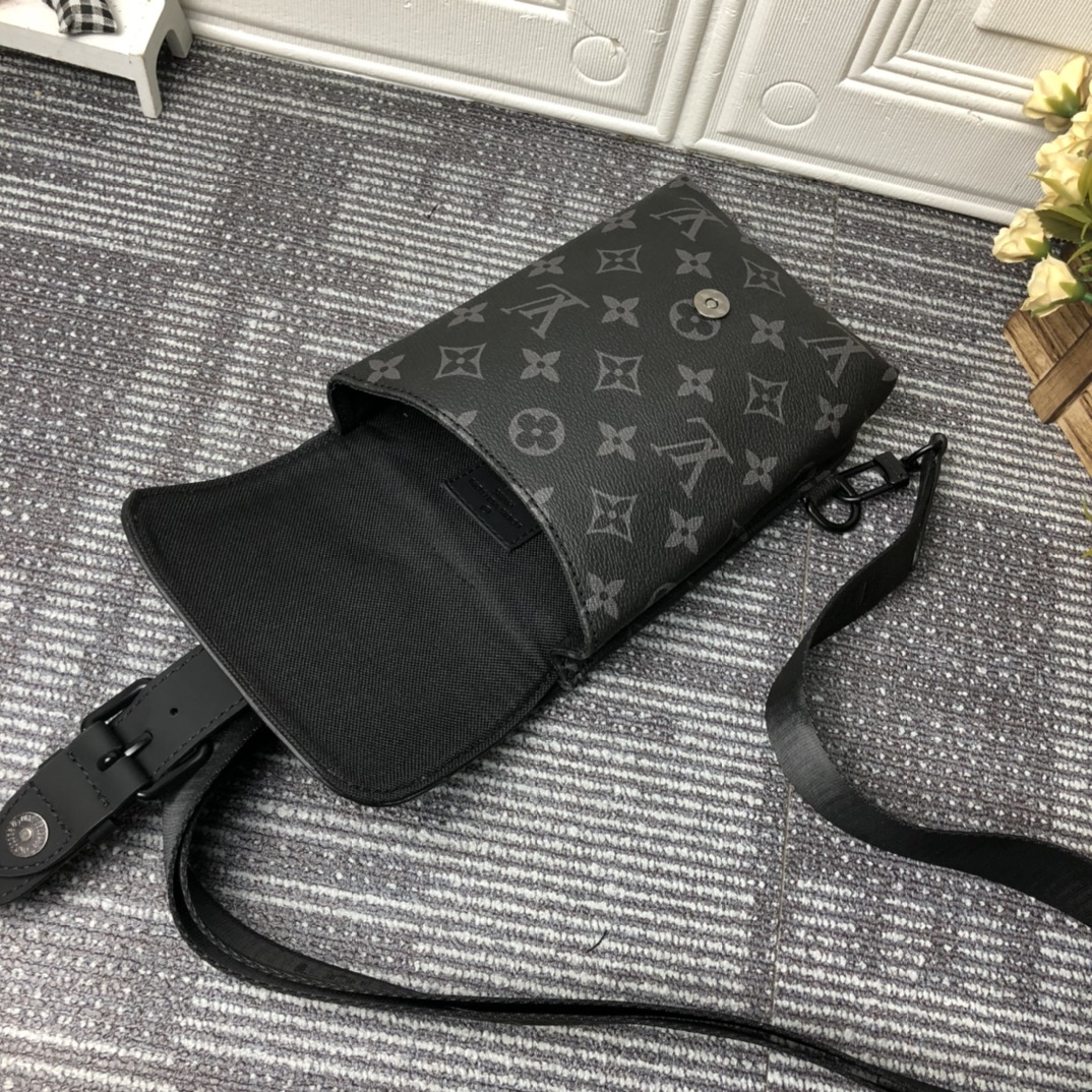 Replica Louis Vuitton Saumur Slingbag M45912 - Image 6