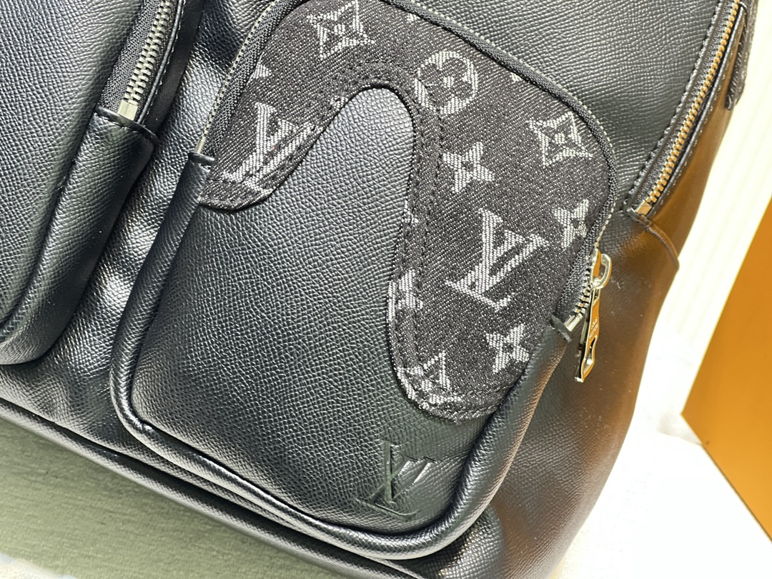 Replica Louis Vuitton Backpack Multipocket M45973 - Image 5
