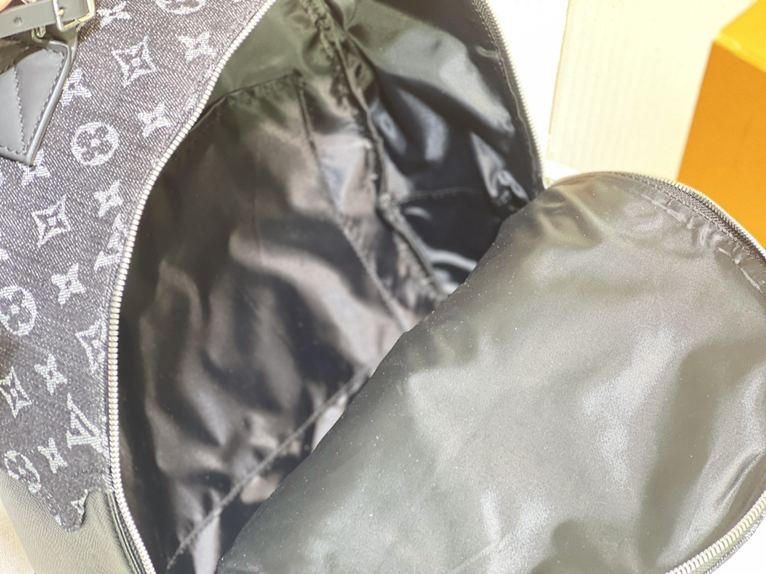 Replica Louis Vuitton Backpack Multipocket M45973 - Image 8
