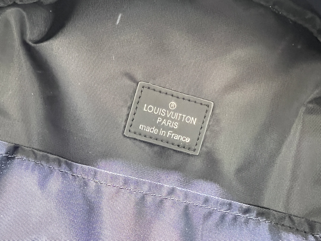 Replica Louis Vuitton Backpack Multipocket M45973 - Image 9