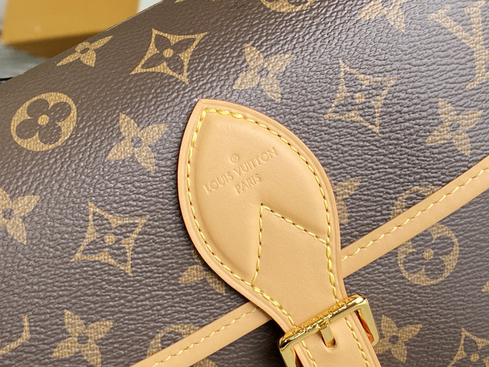 Replica Louis Vuitton Diane M45985 - Image 5
