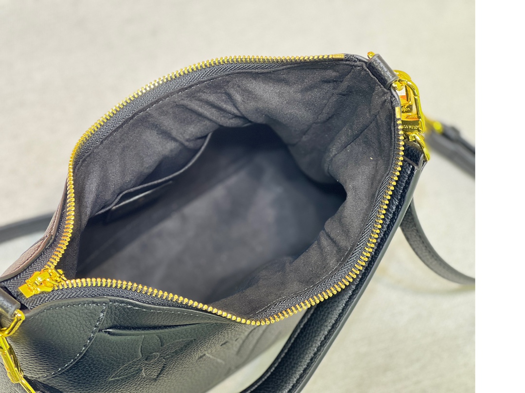 Replica Louis Vuitton Bagatelle Bag Mini Hobo Style - Image 6