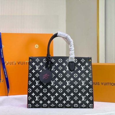 Alternative view of Replica Louis Vuitton Monogram A4 Leather Onthego Totes