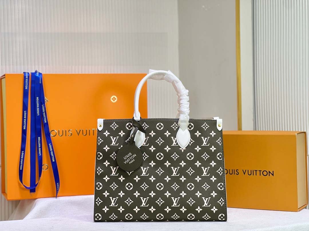 Replica Louis Vuitton Monogram A4 Leather Onthego Totes - Image 12
