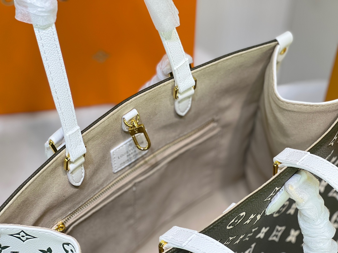 Replica Louis Vuitton Monogram A4 Leather Onthego Totes - Image 16