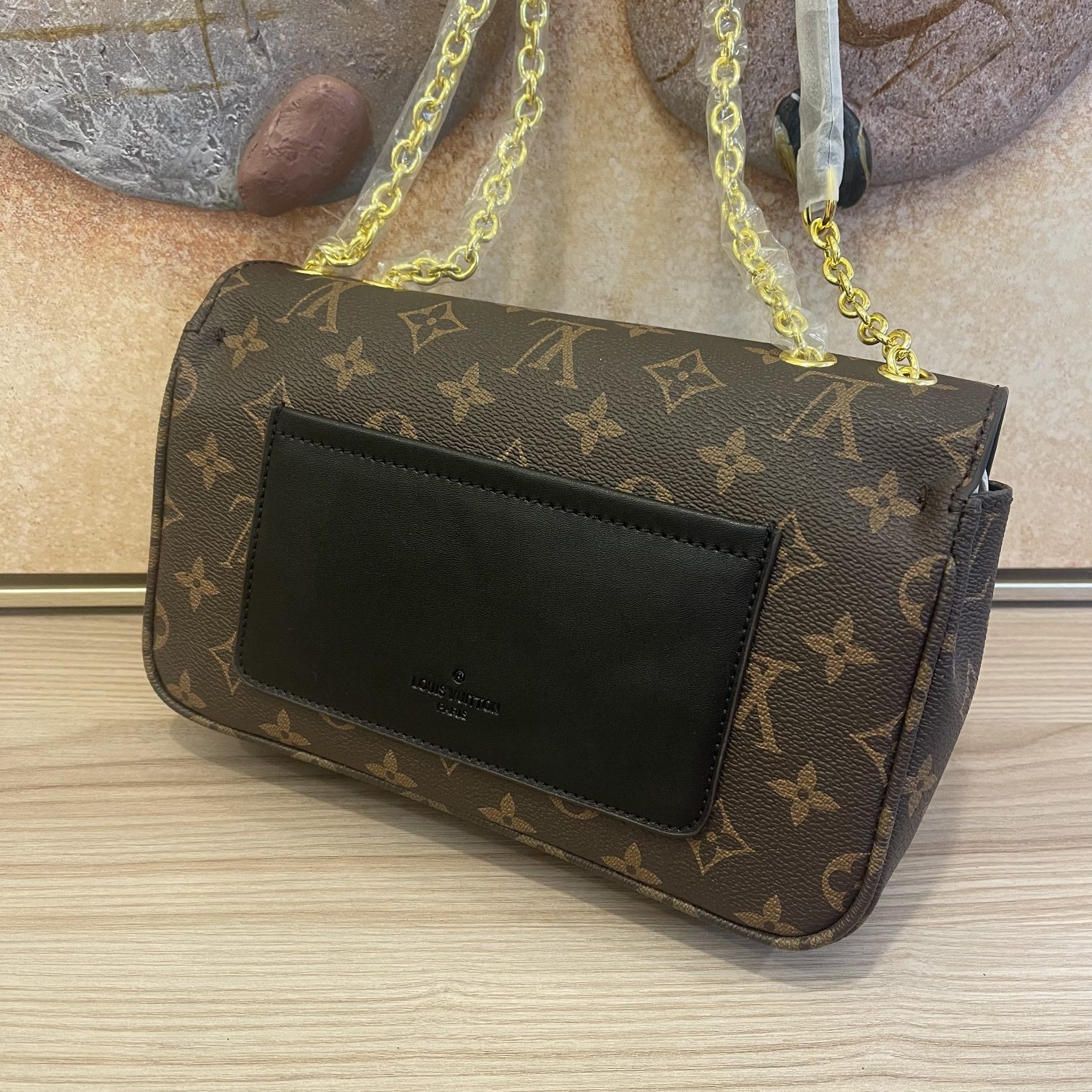 Replica Louis Vuitton Marceau Chain Handbag- Black/Brown - Image 3