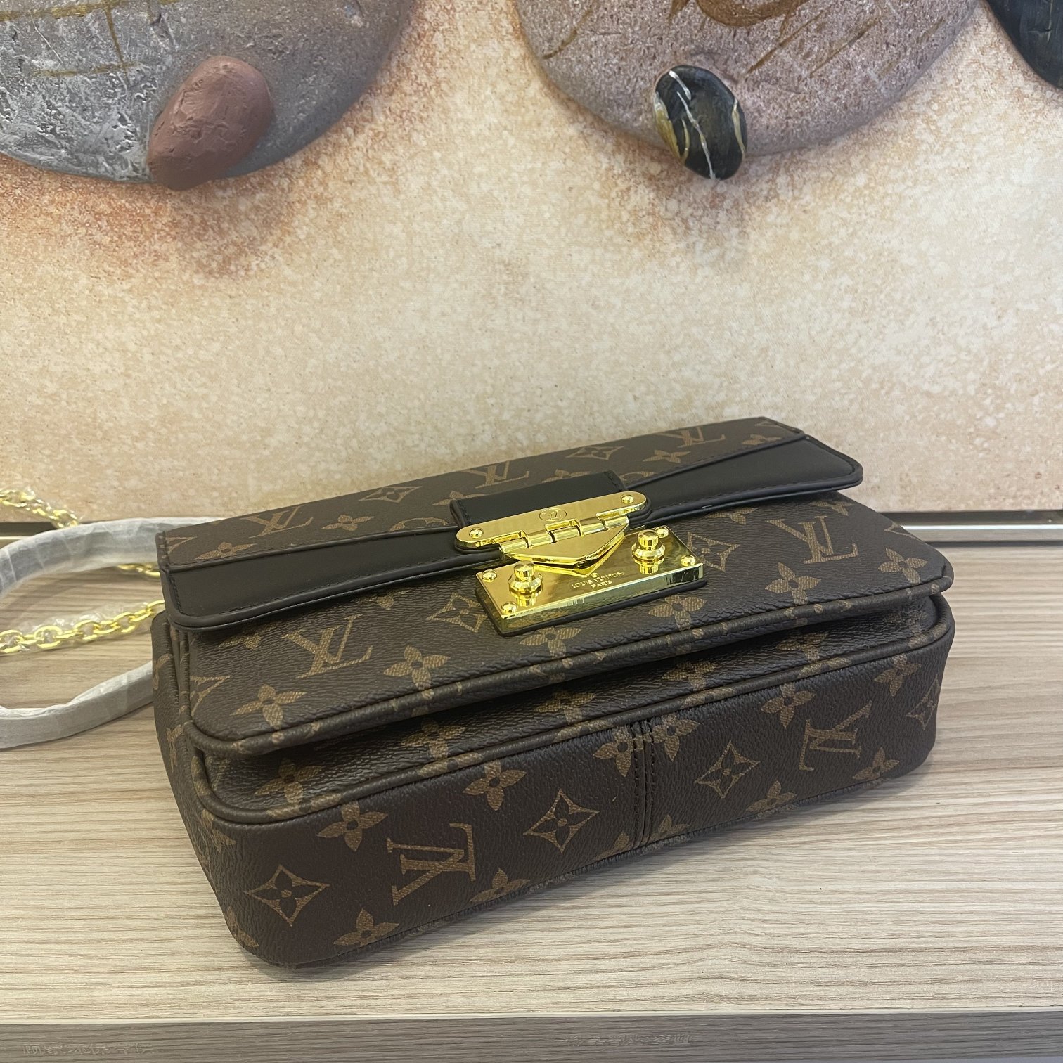 Replica Louis Vuitton Marceau Chain Handbag- Black/Brown - Image 4