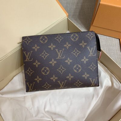 Replica Louis Vuitton Toiletry Pouch 19 M47544