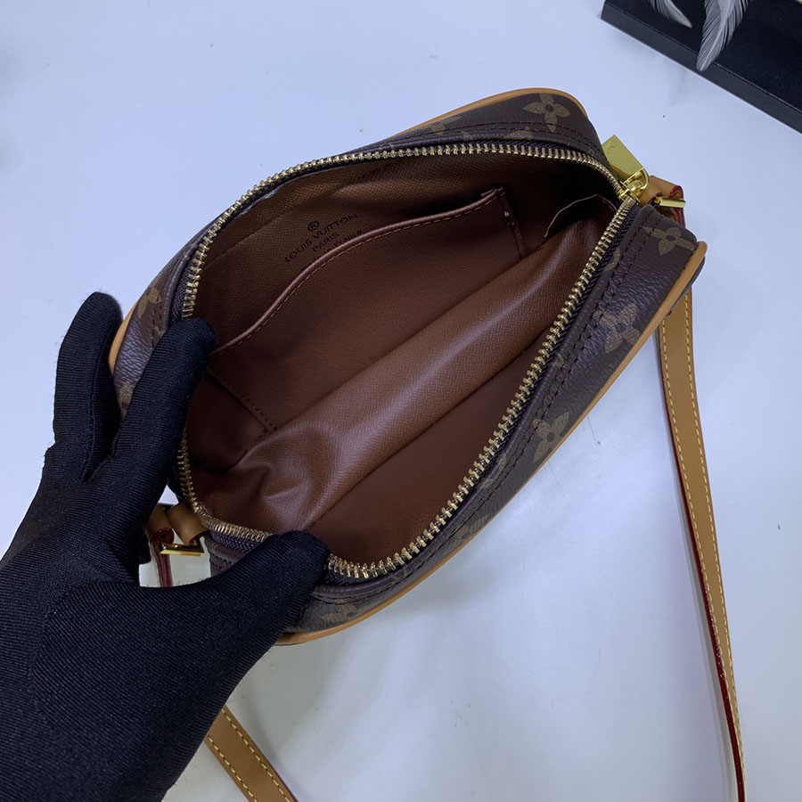 Replica Louis Vuitton Monogram Pochette Cite Shoulder Bag - Image 6