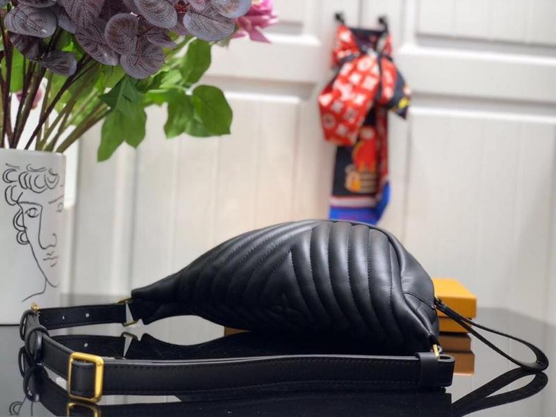 Replica Louis Vuitton New Wave Bumbag Black/White - Image 5